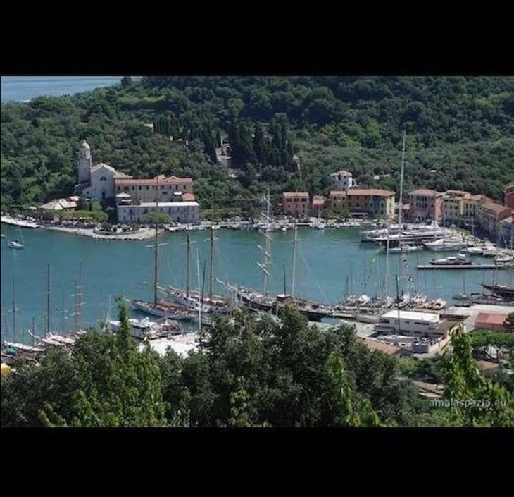 Onde House Casa Vacanze Le Grazie Πόρτο Βένερε Εξωτερικό φωτογραφία